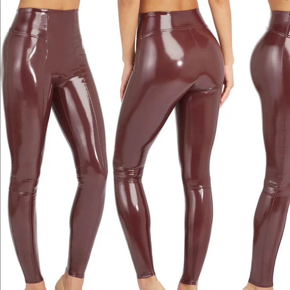SPANX Faux Patent Leather Leggings, SIZE XL COLOR RUBY.    0547